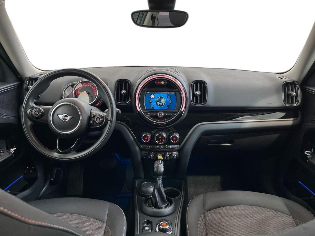 MINI Countryman 1.5 Cooper SE Countryman ALL4 Automatica - 9