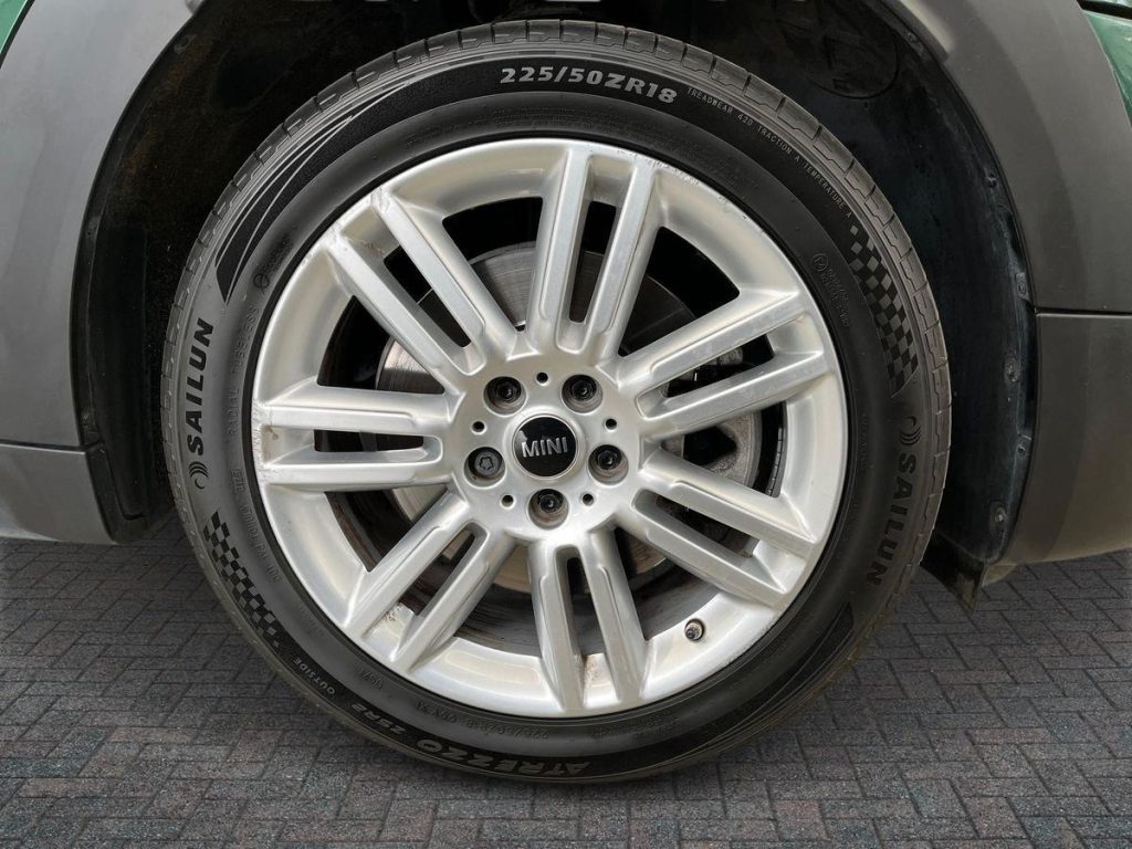 MINI Countryman 1.5 Cooper SE Countryman ALL4 Automatica - 17
