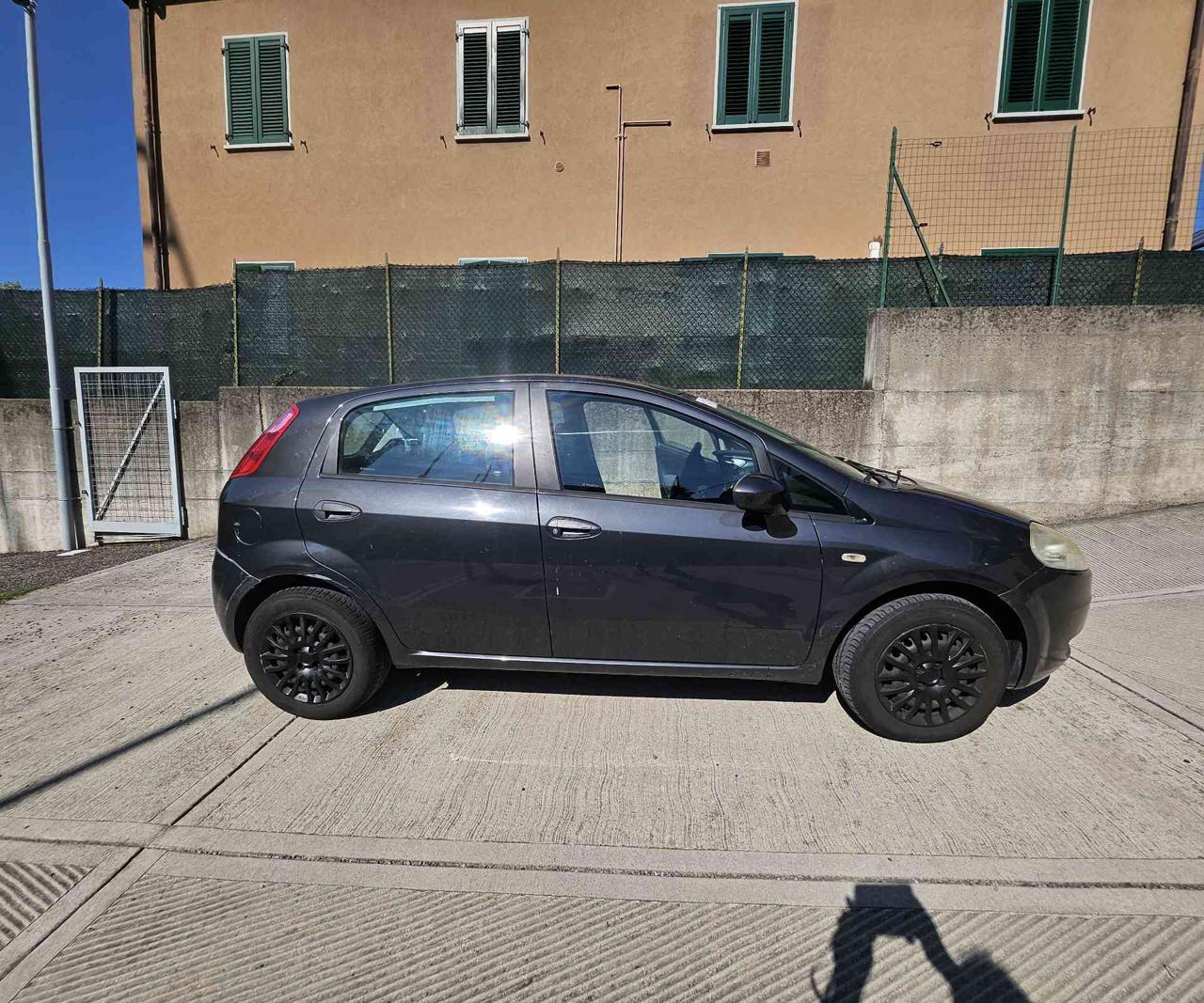 FIAT Grande Punto 1.4 5 porte Dynamic - 8