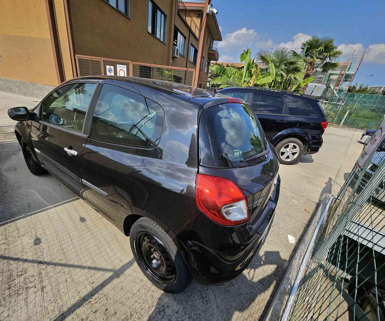 RENAULT Clio 1.5 dCi 70CV 5 porte Dynamique - 7