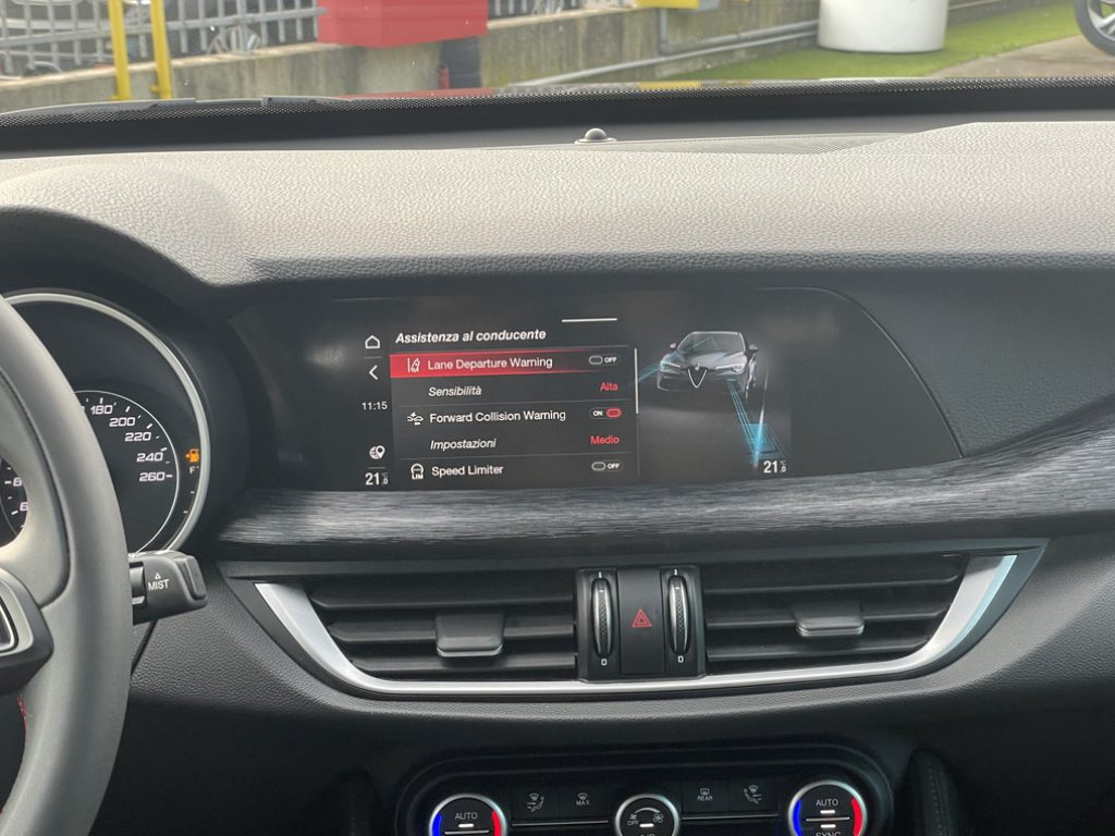 ALFA ROMEO Stelvio 2.2 Turbodiesel 190 CV AT8 Q4 Business - 17