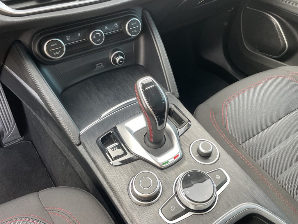 ALFA ROMEO Stelvio 2.2 Turbodiesel 190 CV AT8 Q4 Business - 32