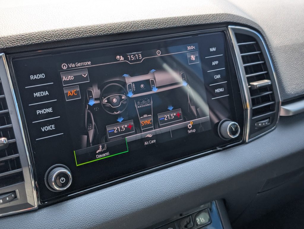 SKODA Karoq 2.0 TDI EVO SCR 115 CV DSG Executive - 17