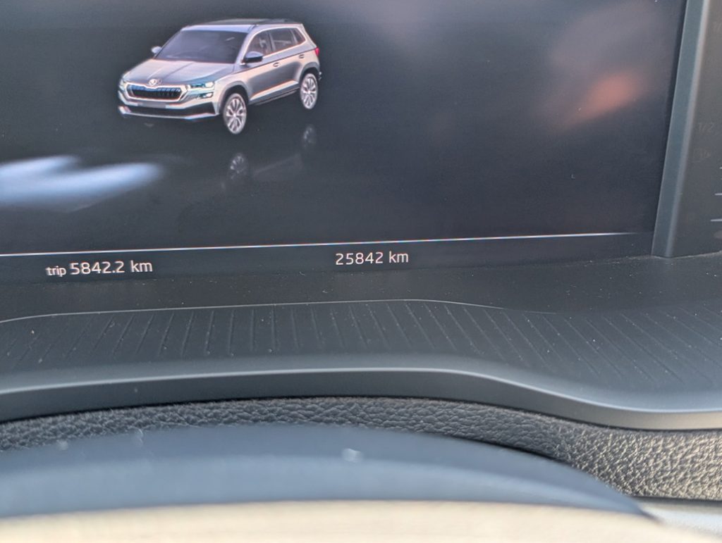SKODA Karoq 2.0 TDI EVO SCR 115 CV DSG Executive - 18