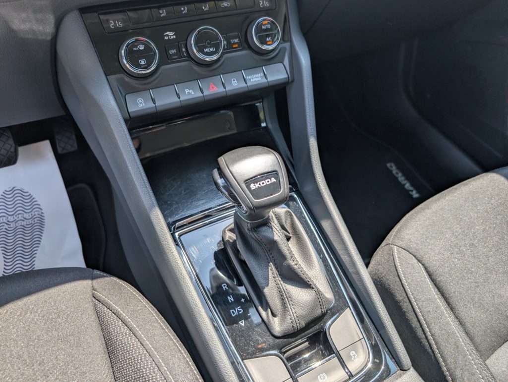 SKODA Karoq 2.0 TDI EVO SCR 115 CV DSG Executive - 30