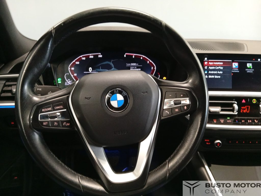 BMW 318 318d Touring mhev 48V Business Advantage auto - 16