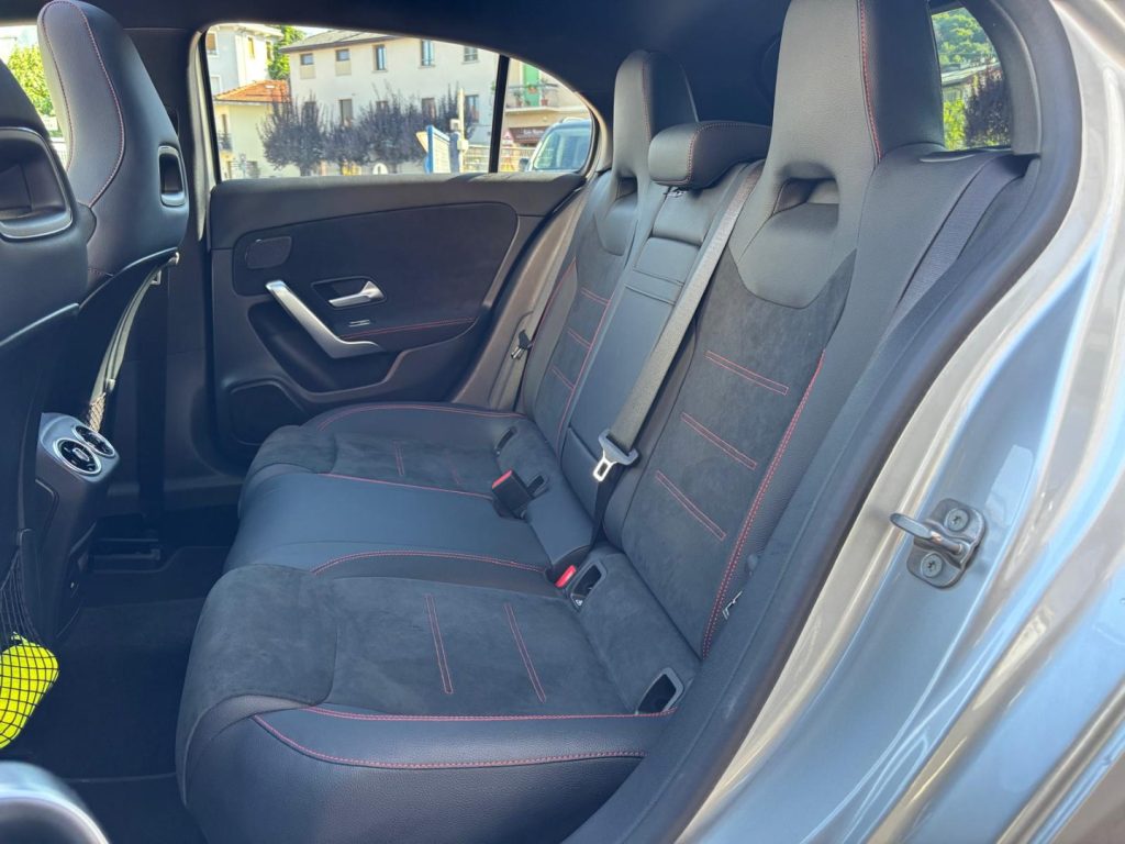 MERCEDES-BENZ A 250 Autom. 4Matic AMG Line*TETTINO*SEDILI RISC.*ALCANT - 15