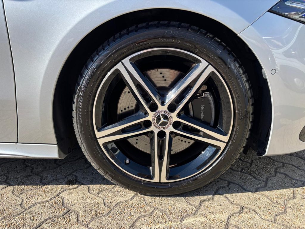 MERCEDES-BENZ A 250 Autom. 4Matic AMG Line*TETTINO*SEDILI RISC.*ALCANT - 10