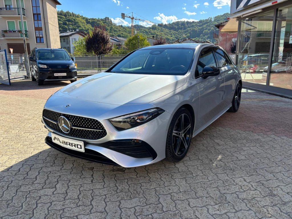 MERCEDES-BENZ A 250 Autom. 4Matic AMG Line*TETTINO*SEDILI RISC.*ALCANT - 3