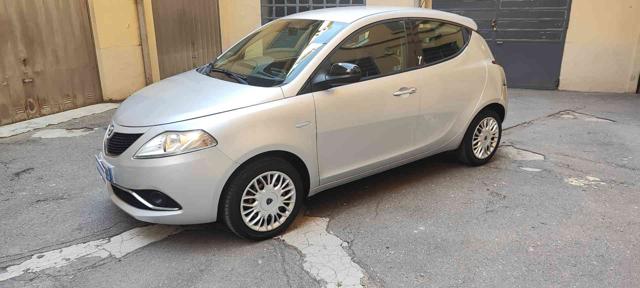 LANCIA Ypsilon Grigio metallizzato