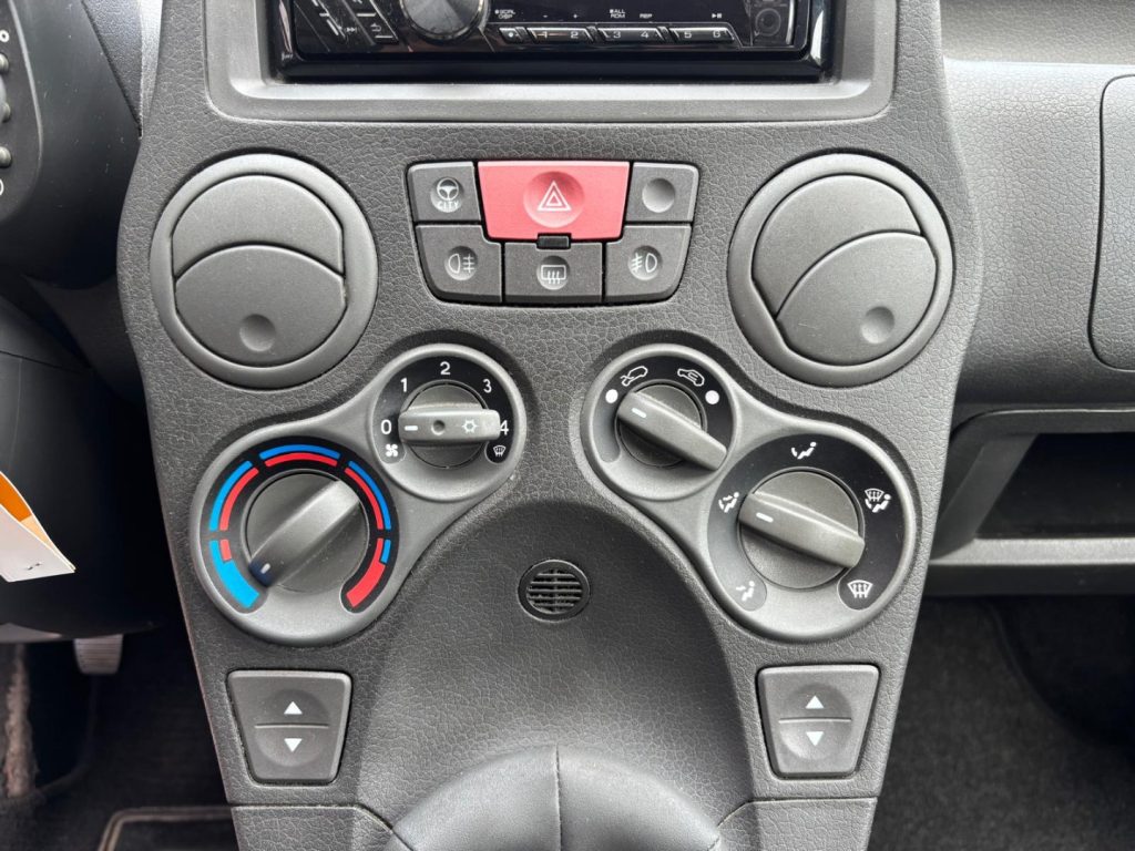 FIAT Panda 1.2 BENZINA - 18