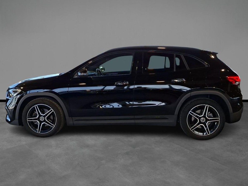 MERCEDES-BENZ GLA 220 d Automatic 4Matic Premium AMG - 2