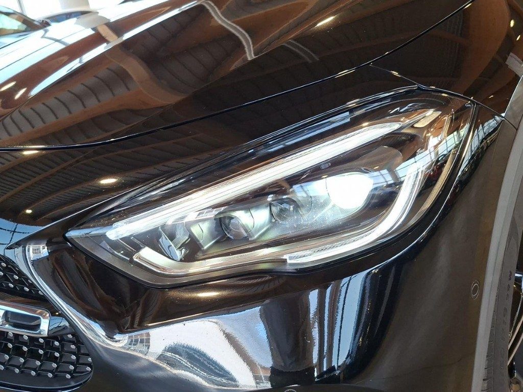 MERCEDES-BENZ GLA 220 d Automatic 4Matic Premium AMG - 5