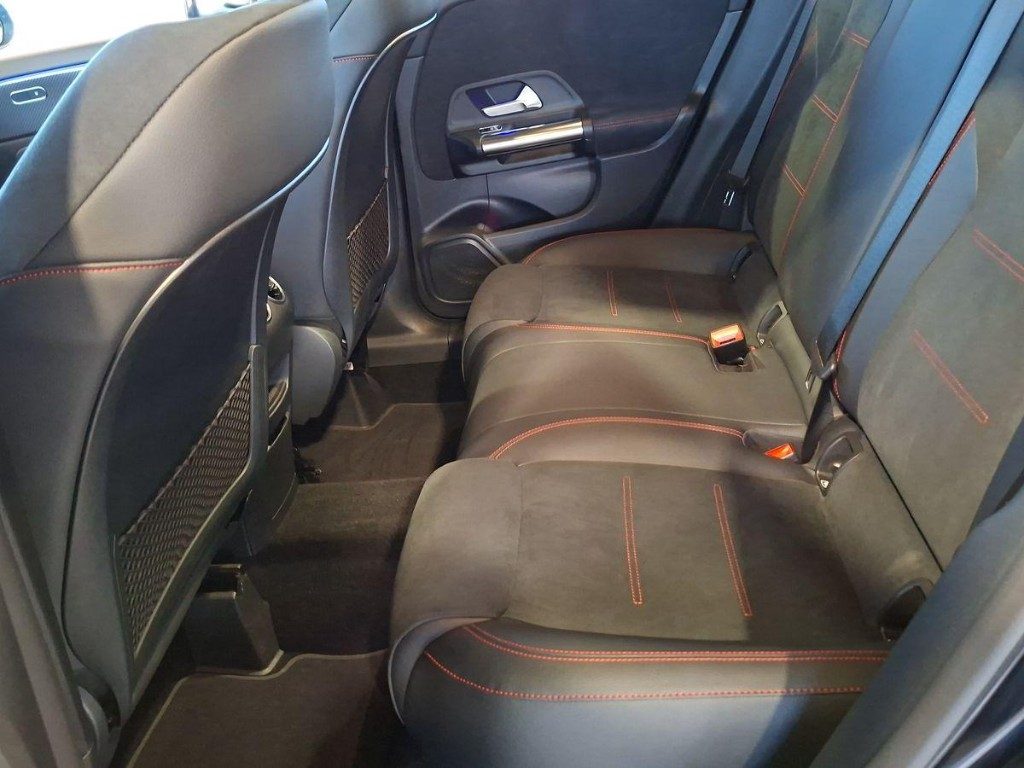 MERCEDES-BENZ GLA 220 d Automatic 4Matic Premium AMG - 10