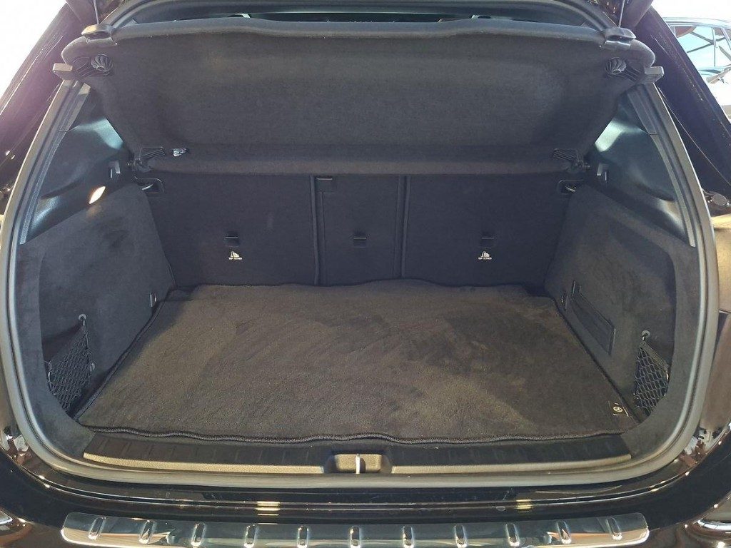 MERCEDES-BENZ GLA 220 d Automatic 4Matic Premium AMG - 14