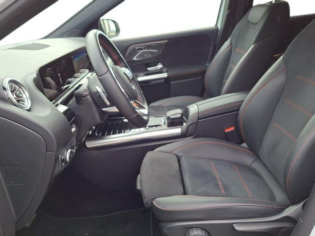 MERCEDES-BENZ GLA 180 d Automatic Premium AMG - 8