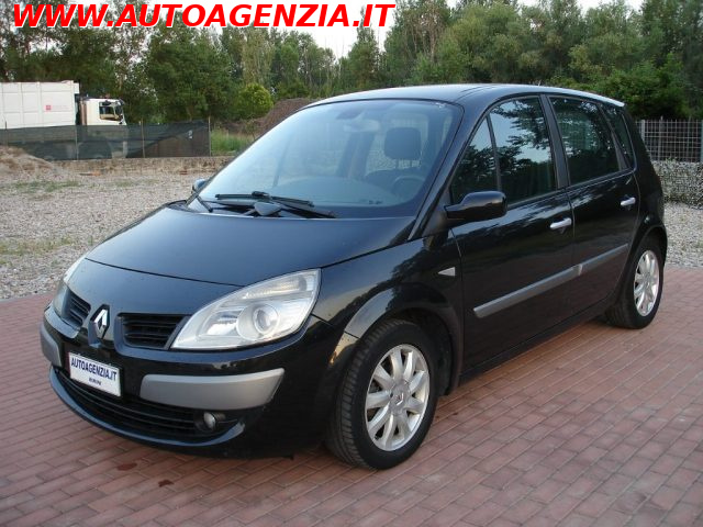 RENAULT Scenic Nero metallizzato
