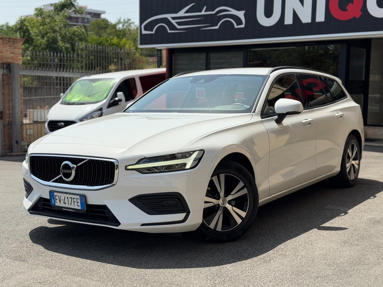 VOLVO V60 D3 Business (NESSUN VINCOLO) - 4