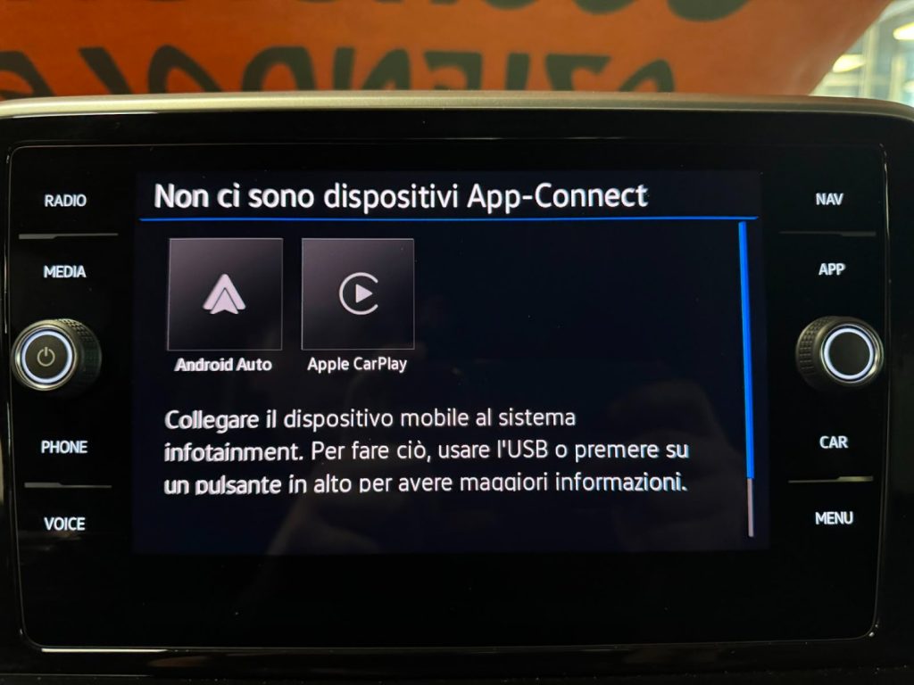 VOLKSWAGEN T-Roc 2.0 TDI SCR 150 CV DSG R-Line 18 LED VIDEO - 20