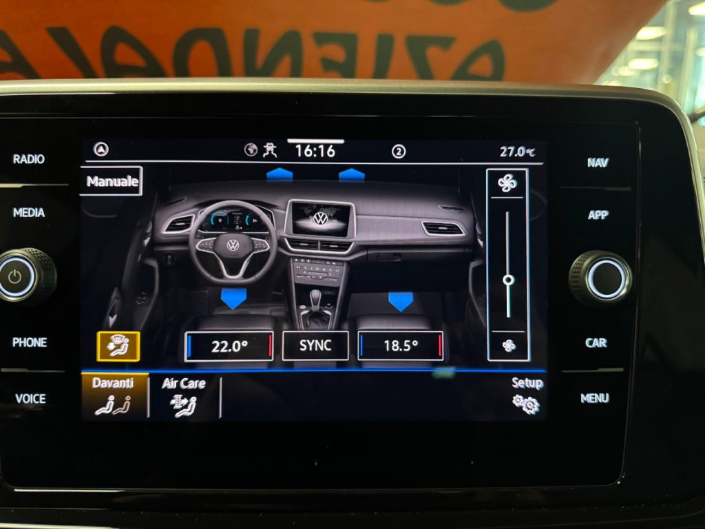 VOLKSWAGEN T-Roc 2.0 TDI SCR 150 CV DSG R-Line 18 LED VIDEO - 22
