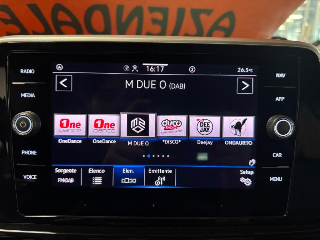 VOLKSWAGEN T-Roc 2.0 TDI SCR 150 CV DSG R-Line 18 LED VIDEO - 25