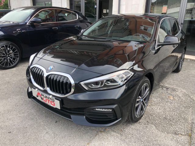 BMW 118 Nero metallizzato