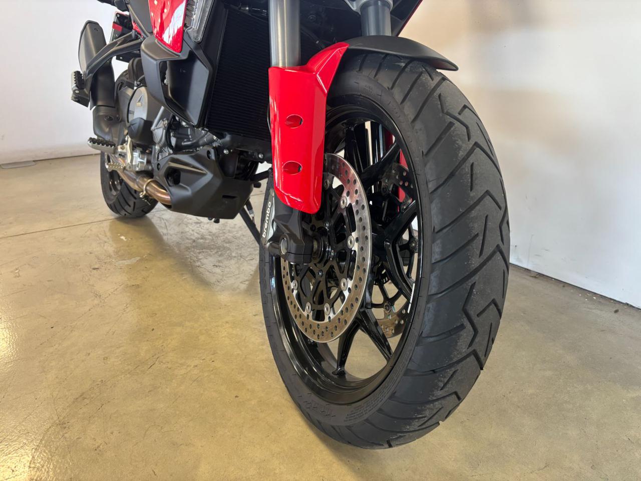 DUCATI Multistrada V2 S RED - 4