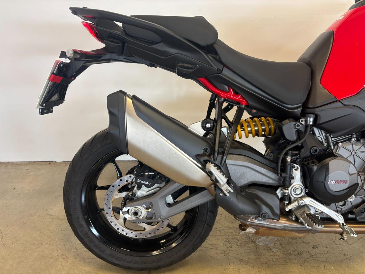 DUCATI Multistrada V2 S RED - 6