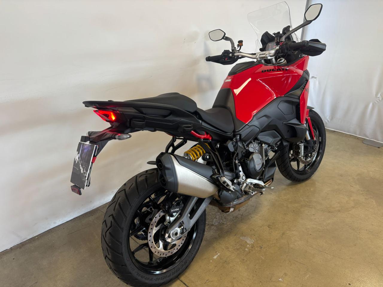 DUCATI Multistrada V2 S RED - 7