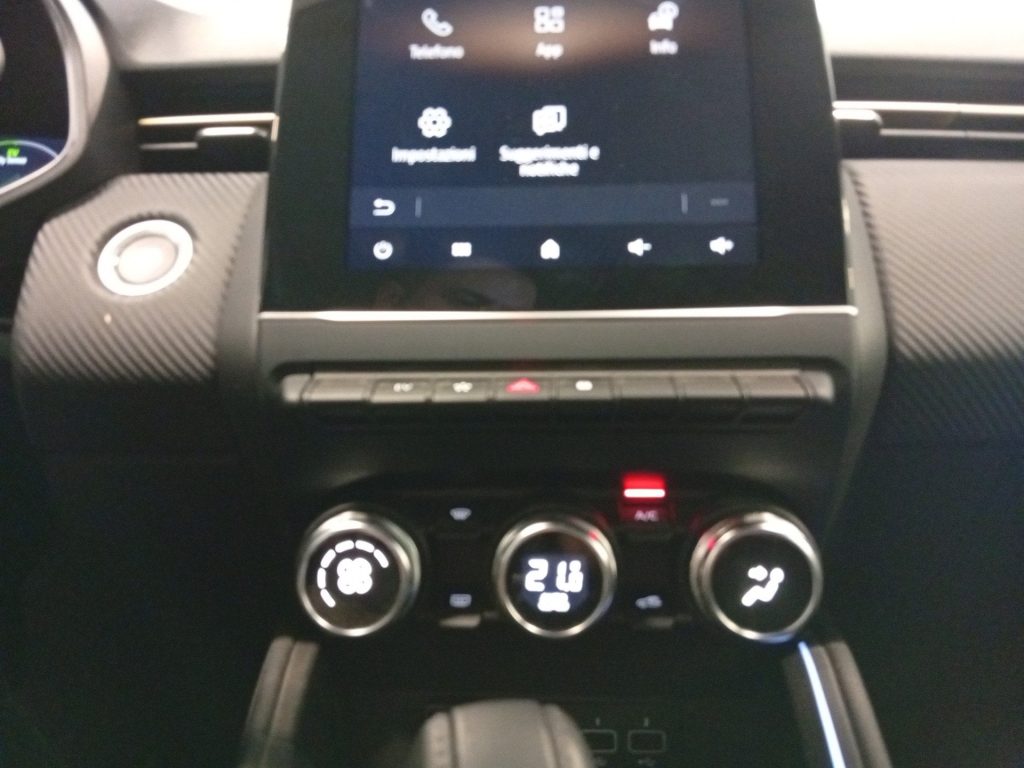 RENAULT Clio E-Tech Hybrid 1.6 Hybrid E-TECH 145 E-Tech Engine - 12