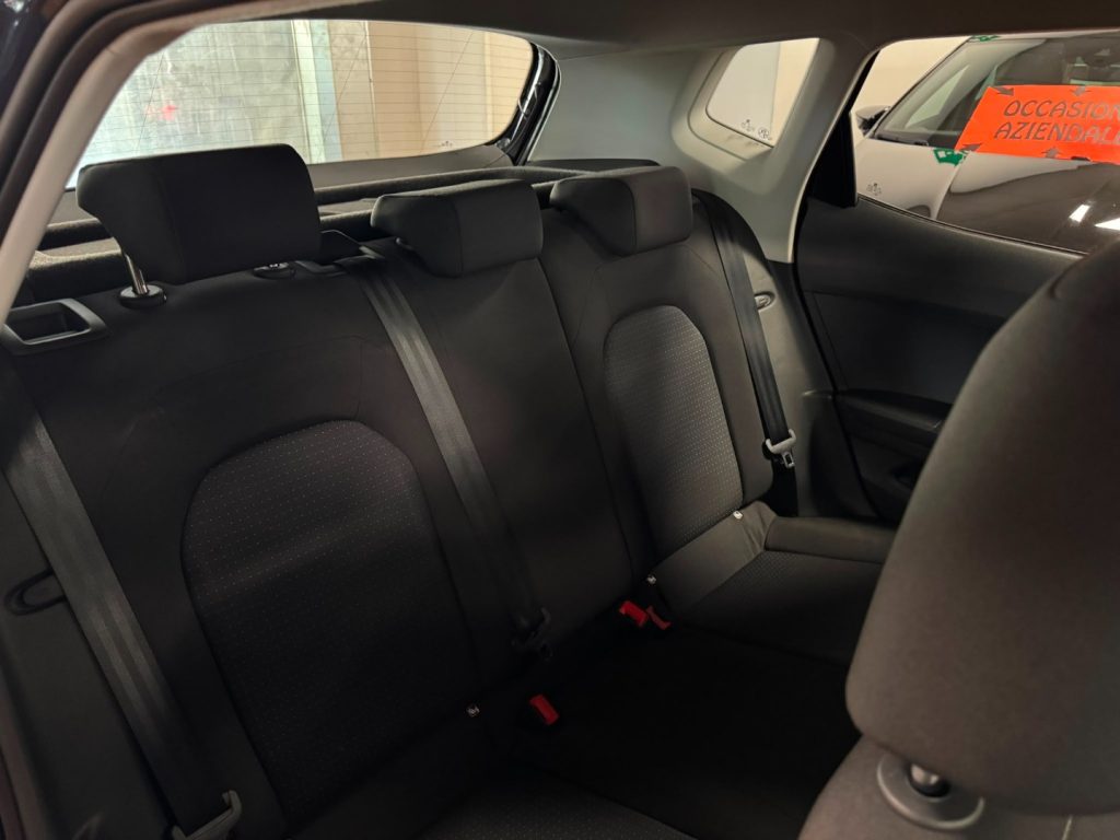 SEAT Arona 1.0 EcoTSI Style 16 C/GRIMALDI SPECIAL DAY - 9