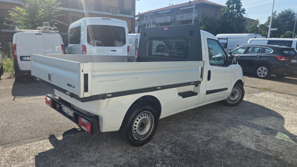 FIAT Doblo Doblò 1.6 MJT 105CV Work-Up Lounge Cassone E6dTemp - 4