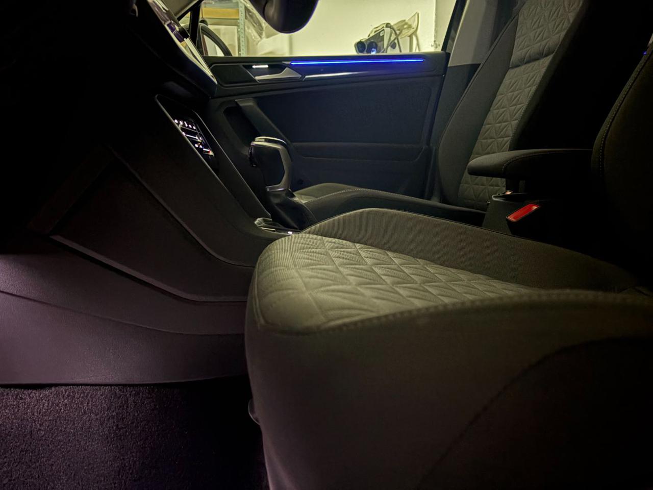 VOLKSWAGEN Tiguan 2.0 TDI 150 CV SCR DSG Life - 29