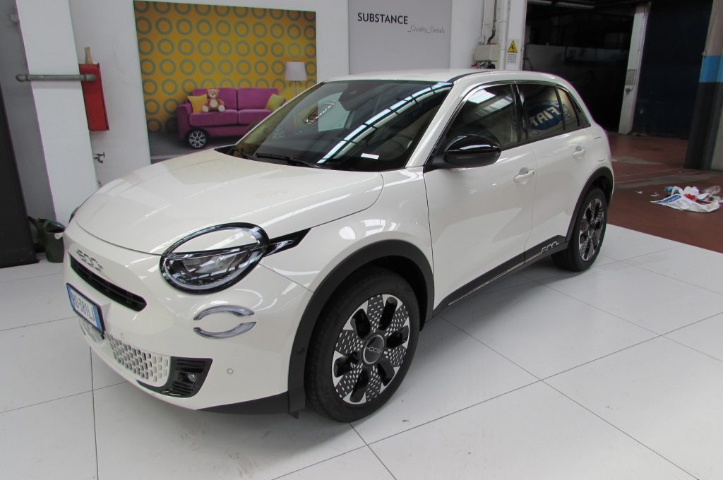 FIAT 600 Hybrid 110 CV DCT MHEV La Prima km zero - 2