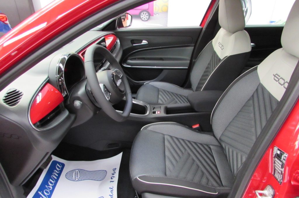 FIAT 600 Hybrid 110 CV DCT MHEV Icon KM ZERO - 7