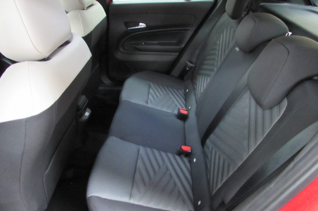 FIAT 600 Hybrid 110 CV DCT MHEV Icon KM ZERO - 13