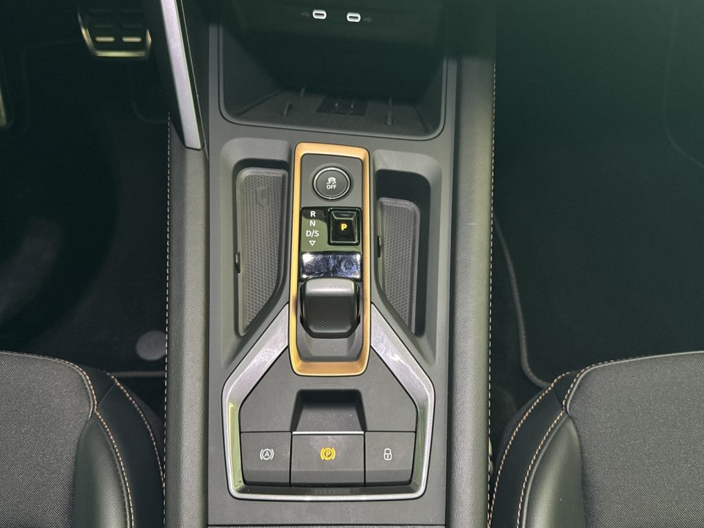 CUPRA Leon sportstourer 2.0 tdi 150cv dsg - 11