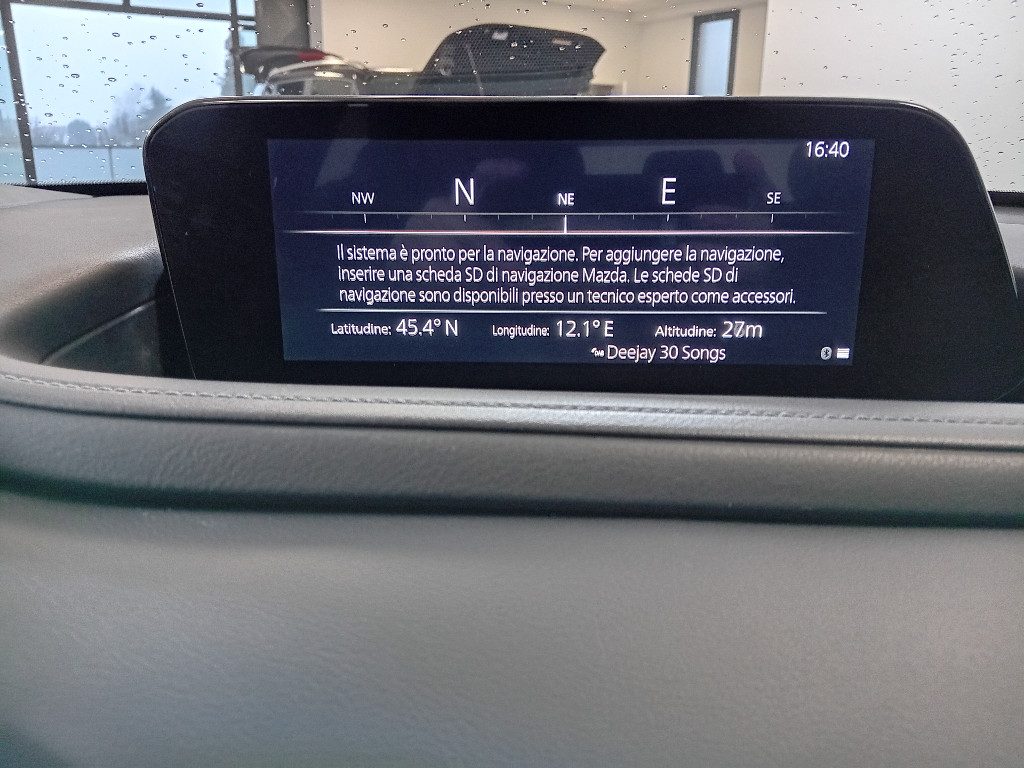 Clicca per ingrandire CX-30 - 2.0L e-Skyactiv-G M Hybrid 2WD Evolve