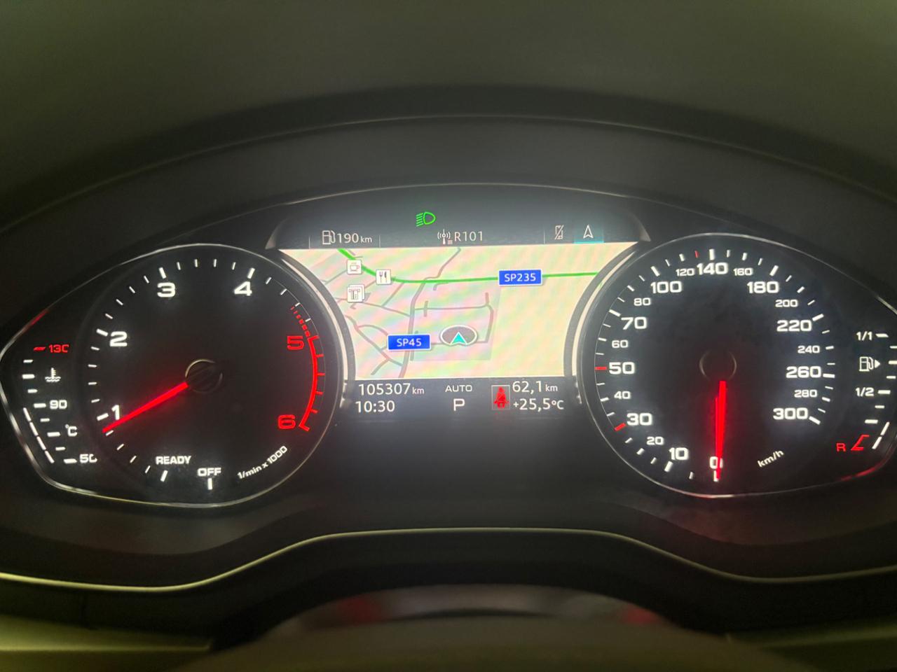 AUDI A4 Avant 35 TDI/163 CV S tronic Business Advanced - 17