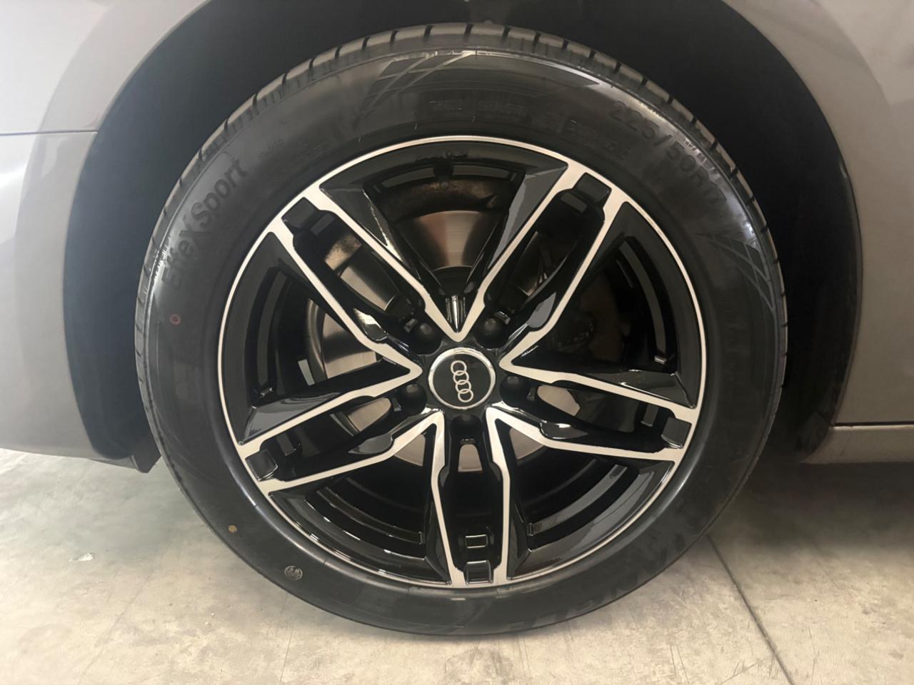 AUDI A4 Avant 35 TDI/163 CV S tronic Business Advanced - 16