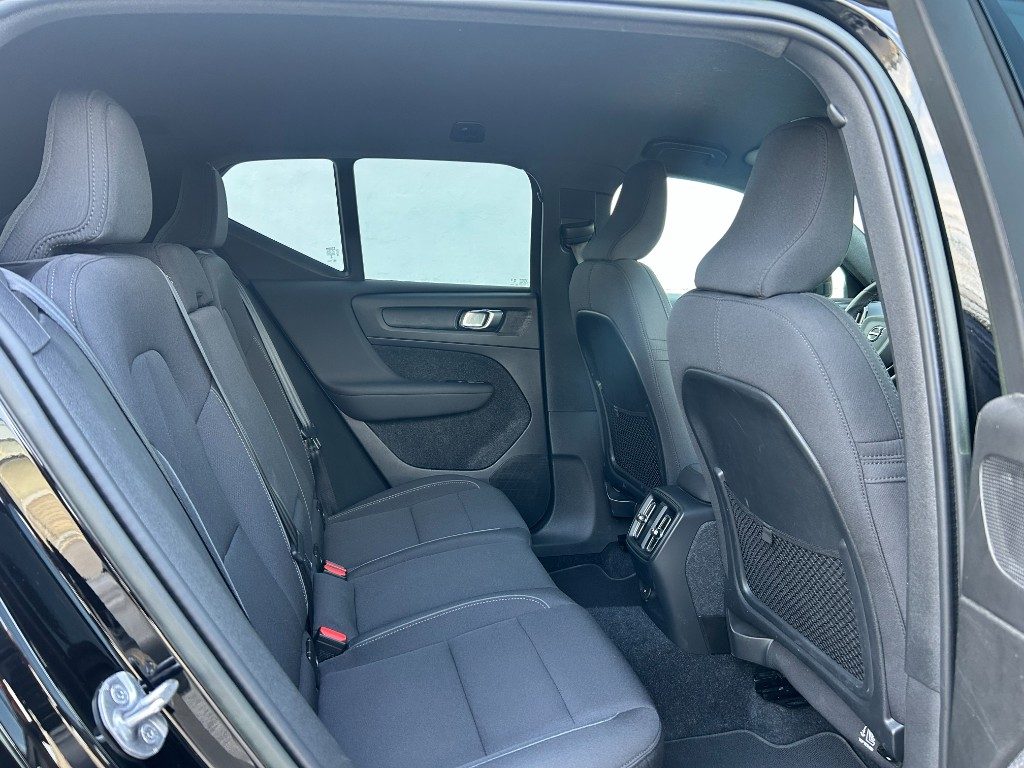 VOLVO XC40 Recharge Pure Electric Single Motor FWD Core - Foto 6