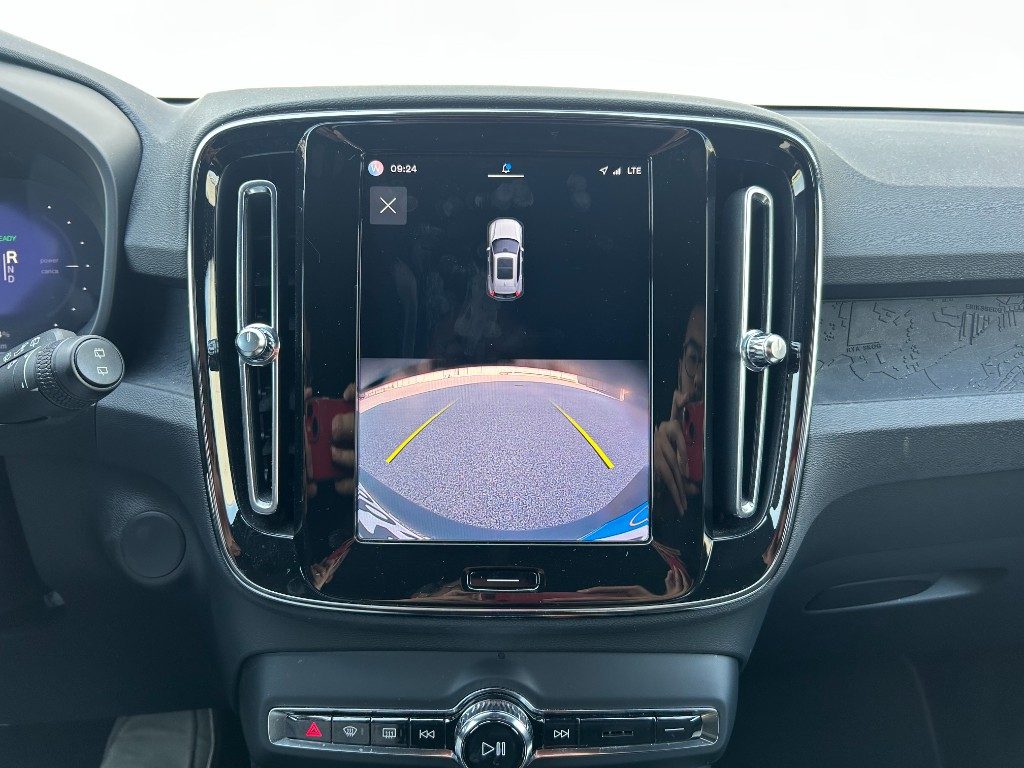 VOLVO XC40 Recharge Pure Electric Single Motor FWD Core - Grid Foto 13
