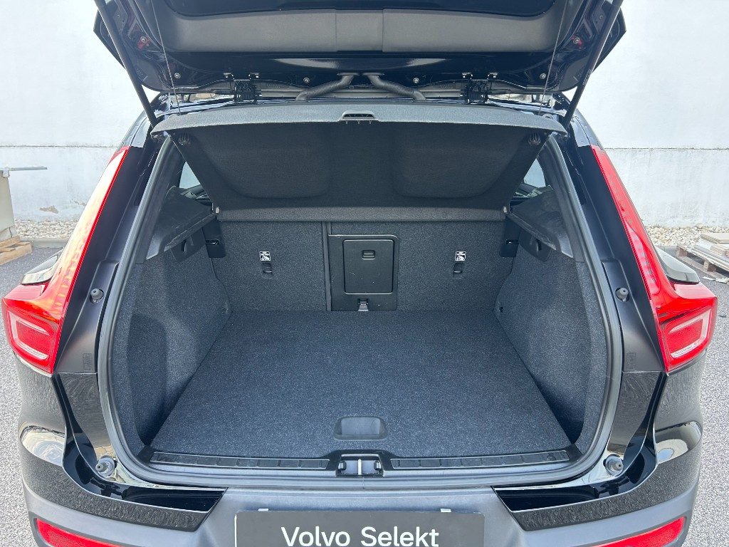 VOLVO XC40 Recharge Pure Electric Single Motor FWD Core - Grid Foto 14
