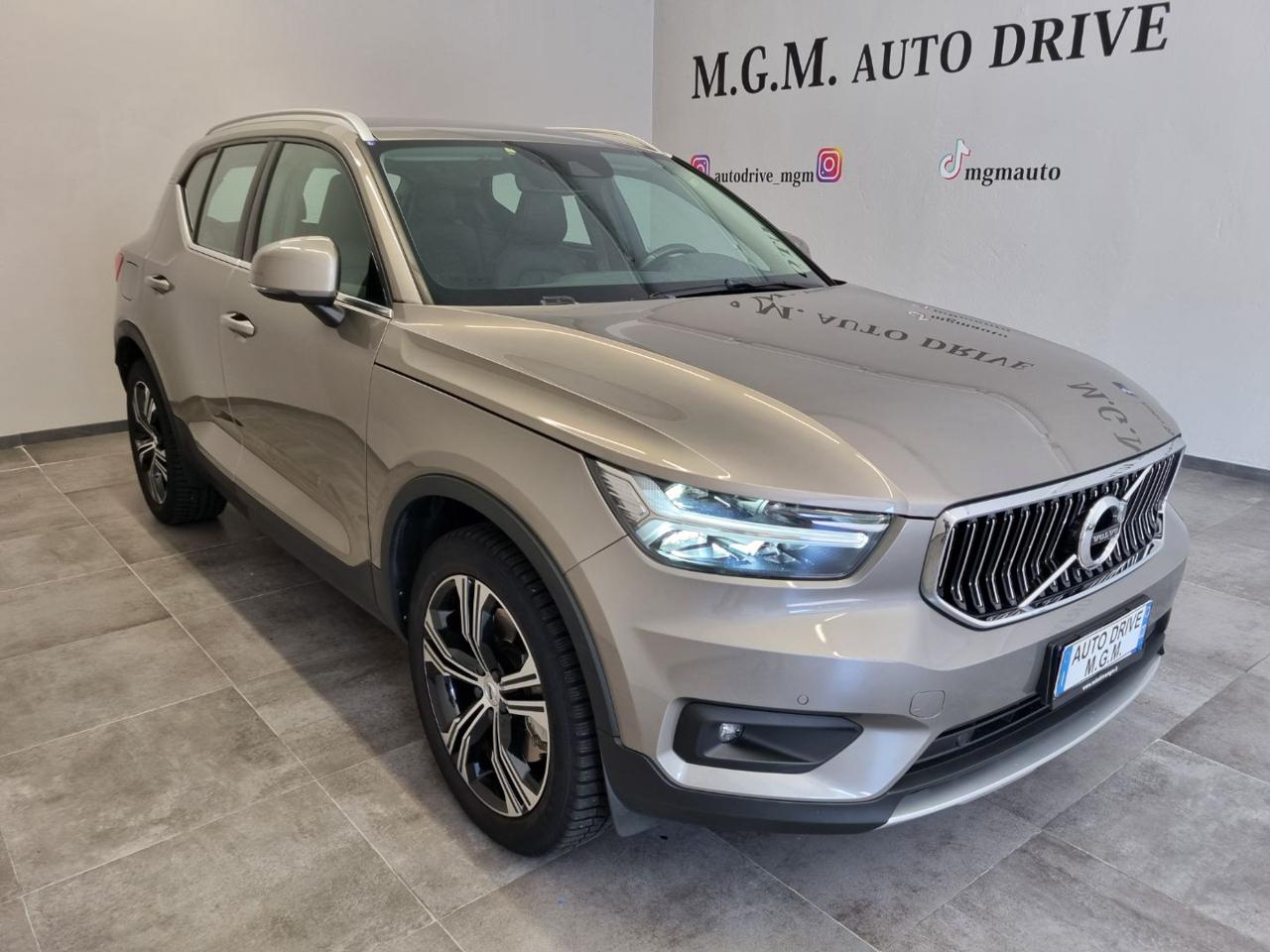 VOLVO XC40 T5 Recharge Plug-in Hybrid Inscription - 20