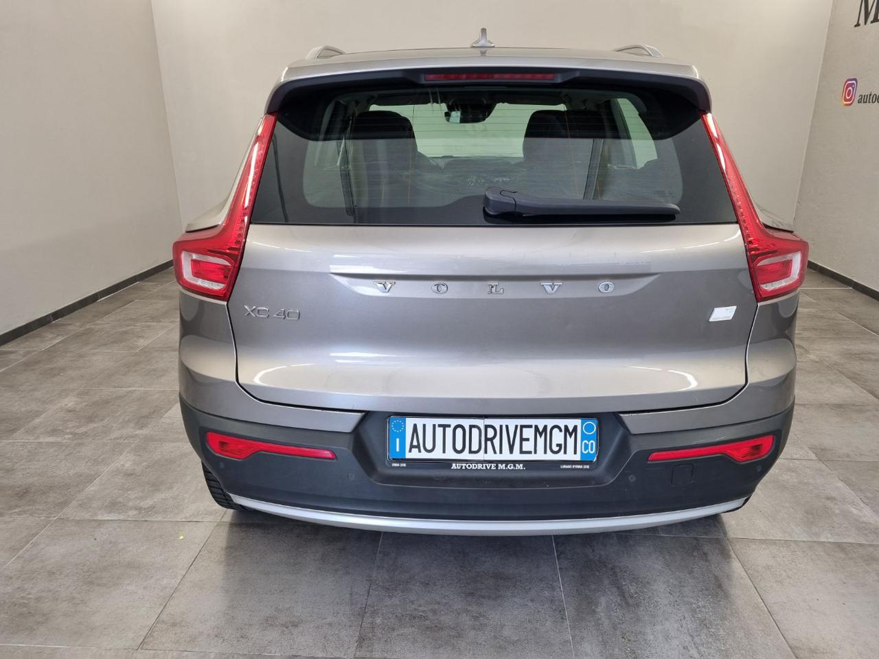 VOLVO XC40 T5 Recharge Plug-in Hybrid Inscription - 3