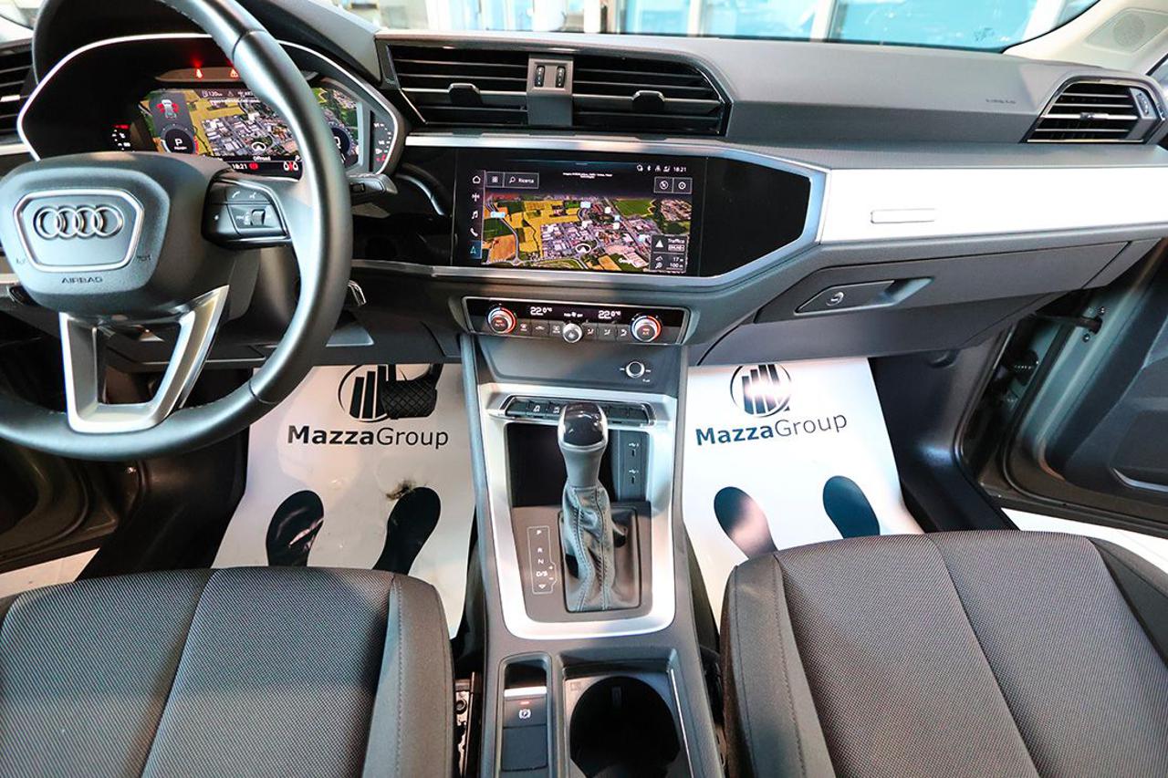 AUDI Q3 35 TDI S-Tronic S-Line - 31