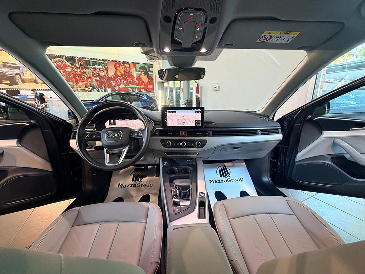 AUDI A4 30 TDI Avant S-Tronic Business - 14