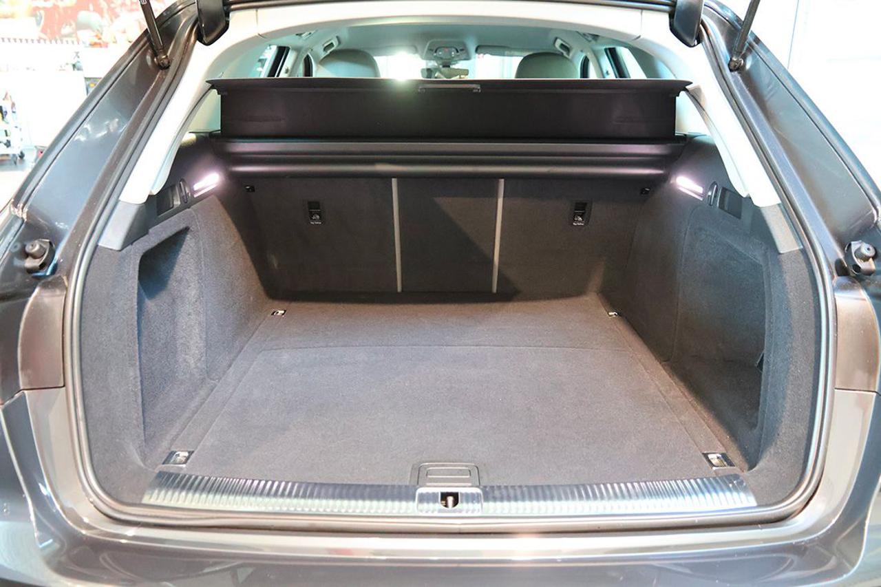AUDI A4 30 TDI Avant S-Tronic Business - 12