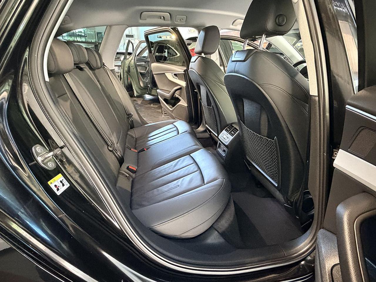 AUDI A4 allroad 40 TDI S-Tronic Identity Contrast - 19