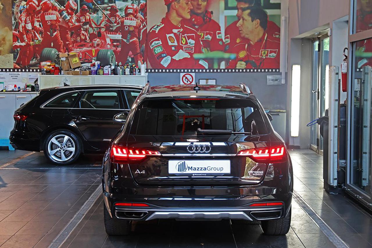 AUDI A4 allroad 40 TDI S-Tronic Identity Contrast - 4